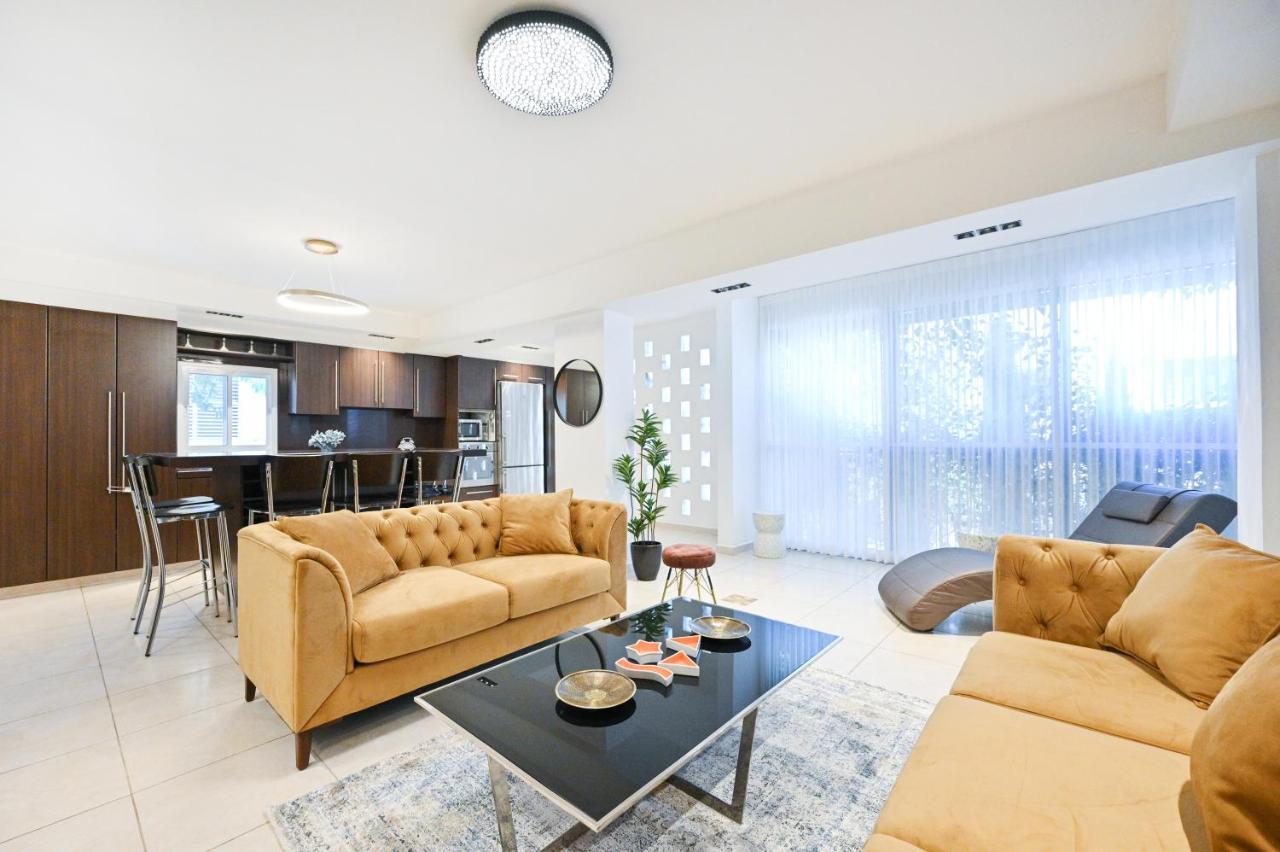 Cozy 2br In Ben Gurion Blvd By Holyguest